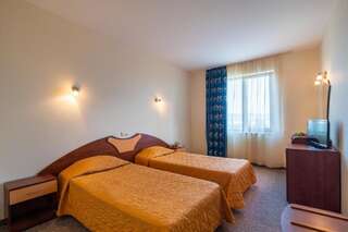 Отель Adamo Hotel Варна Двухместный номер с 1 кроватью или 2 отдельными кроватями-8